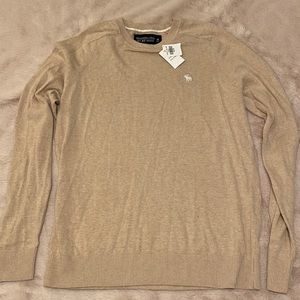 Men’s Abercrombie & Fitch Cream Sweater NWT